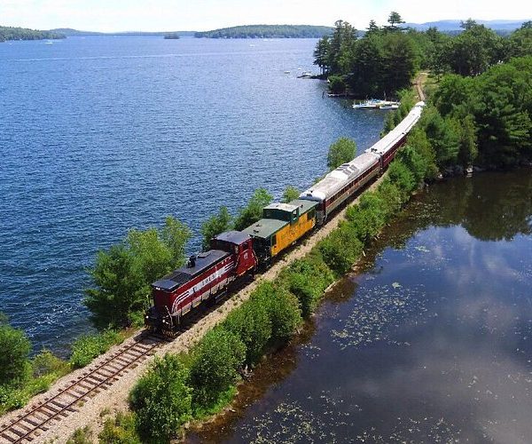 Winnipesaukee Scenic Railroad